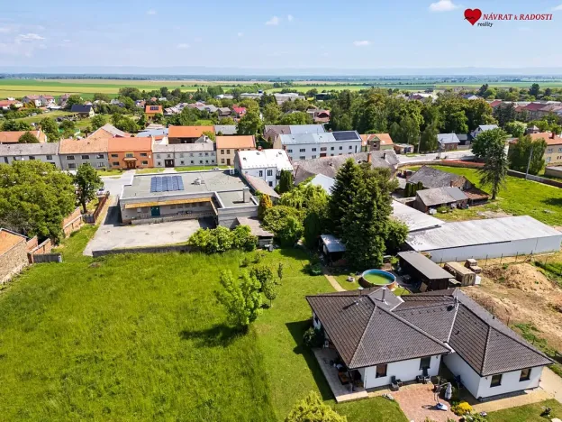 Prodej rodinného domu, Cholina, 333 m2