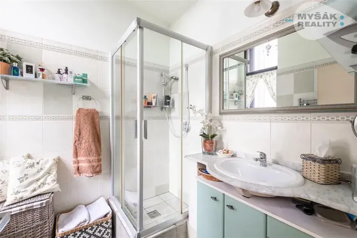 Prodej bytu 3+1, Praha - Nové Město, Vyšehradská, 102 m2