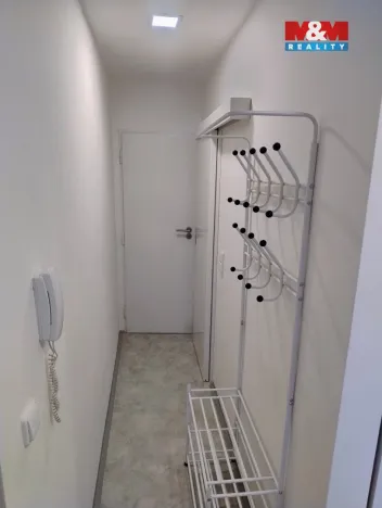 Pronájem bytu 2+1, Opava, náměstí Svaté Hedviky, 56 m2