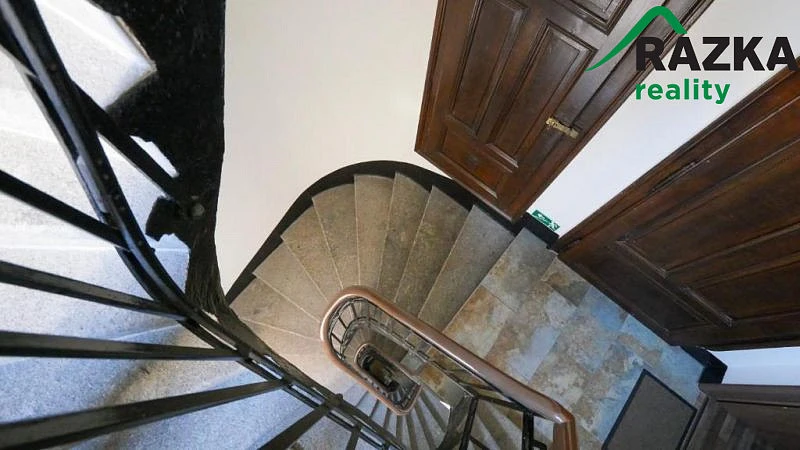 Prodej bytu 2+1, Karlovy Vary, Moravská, 50 m2