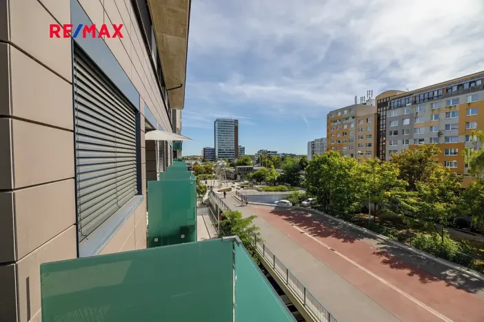 Pronájem bytu 2+kk, Praha - Stodůlky, Petržílkova, 53 m2