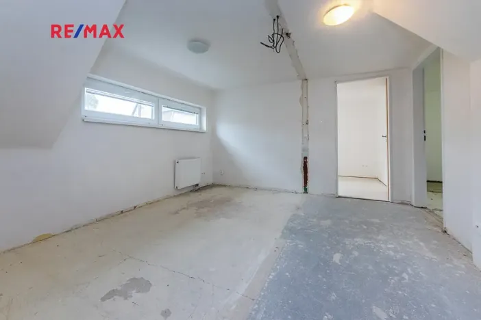 Prodej rodinného domu, Praha - Uhříněves, V kuťatech, 78 m2