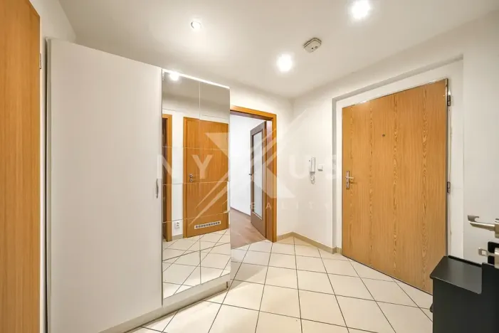 Pronájem bytu 2+kk, Praha - Košíře, Musílkova, 70 m2