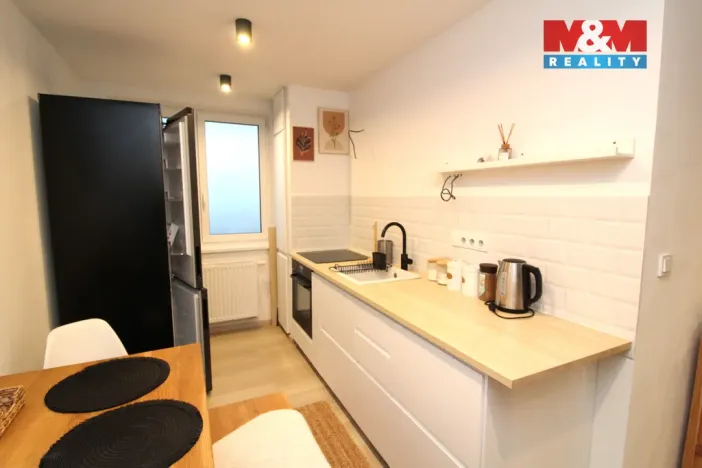 Pronájem bytu 2+1, Měšice, Revoluční, 42 m2