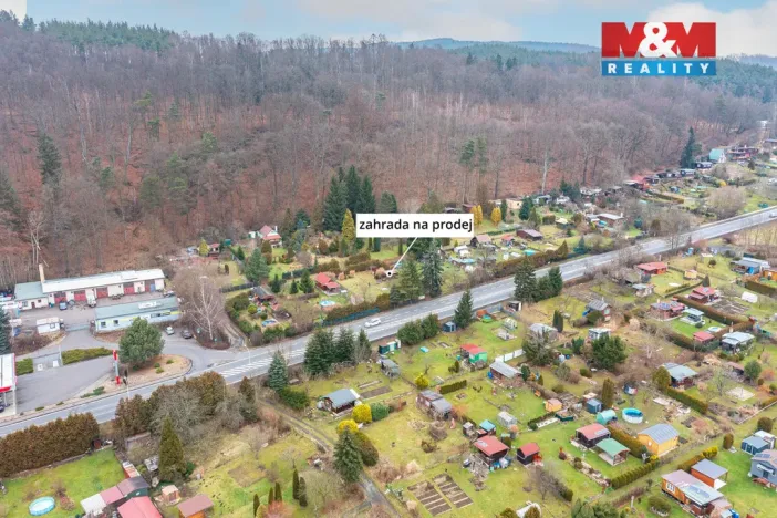 Prodej zahrady, Děčín, Kamenická, 698 m2