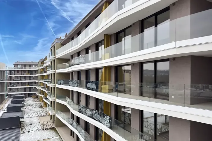 Pronájem bytu 2+kk, Praha - Holešovice, Komunardů, 60 m2