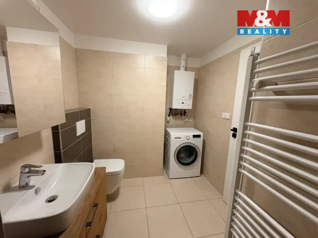 Pronájem bytu 2+kk, Praha - Sobín, Želetická, 62 m2