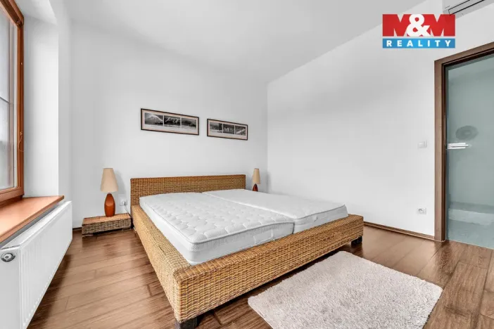 Pronájem bytu 2+kk, Pardubice - Polabiny, Labský Palouk, 74 m2