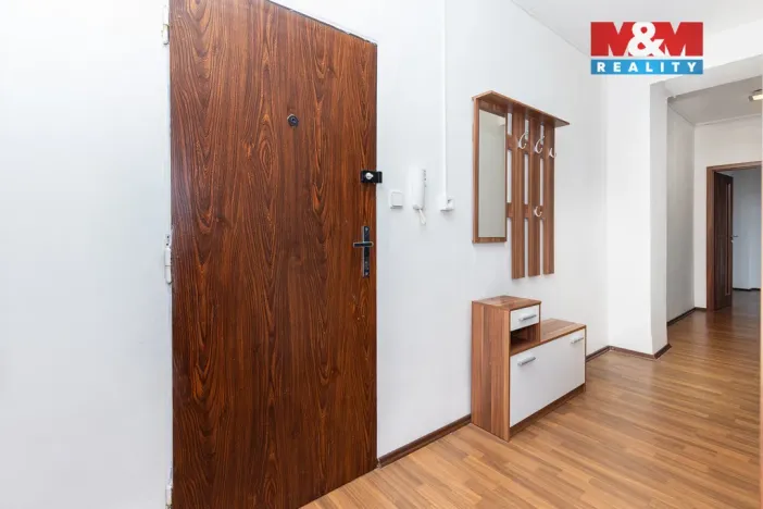 Prodej bytu 3+1, Pardubice - Studánka, Na Drážce, 82 m2