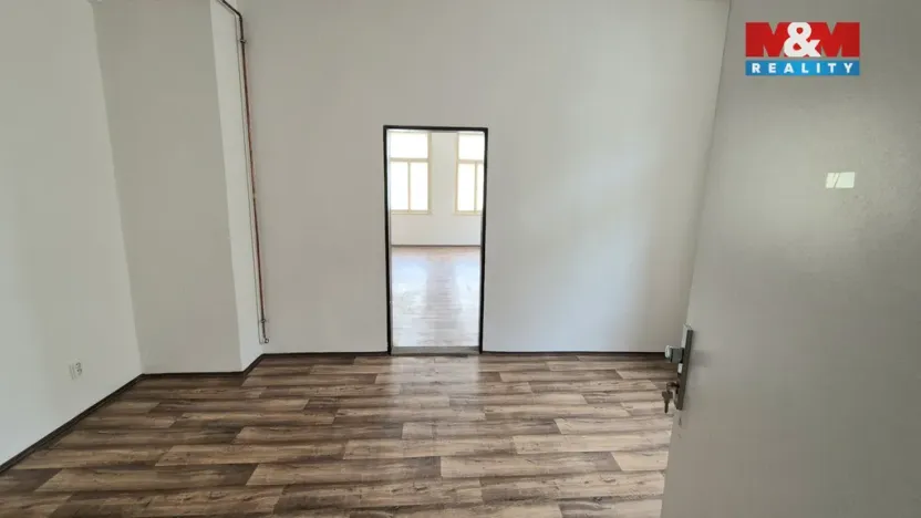 Pronájem kanceláře, Kladno, Váňova, 41 m2