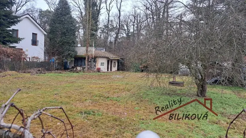 Prodej pozemku pro bydlení, Káraný, K. Čapka, 812 m2