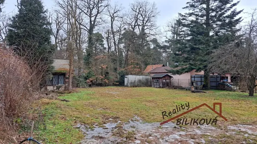 Prodej pozemku pro bydlení, Káraný, K. Čapka, 812 m2