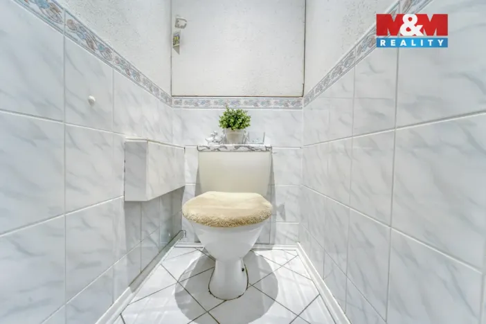 Prodej bytu 4+1, Rakovník - Rakovník II, V Jamce, 86 m2