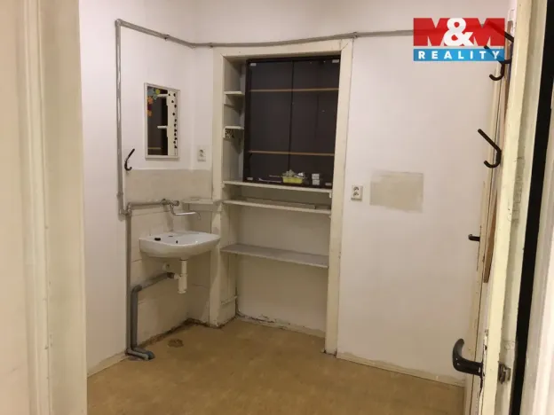 Pronájem obchodního prostoru, Hranice - Hranice I-Město, Svatoplukova, 52 m2