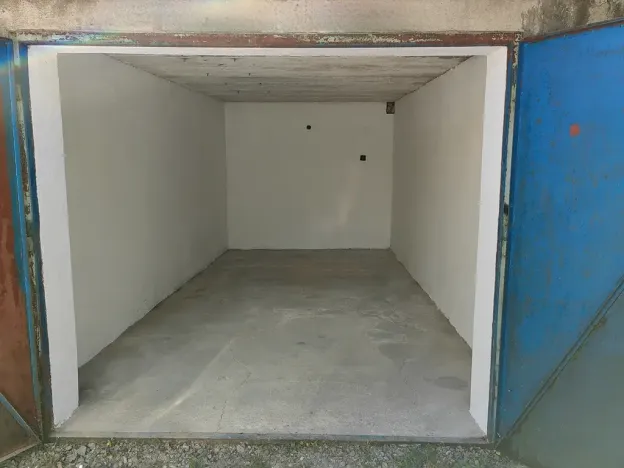 Pronájem garáže, Praha - Michle, Podle Kačerova, 20 m2