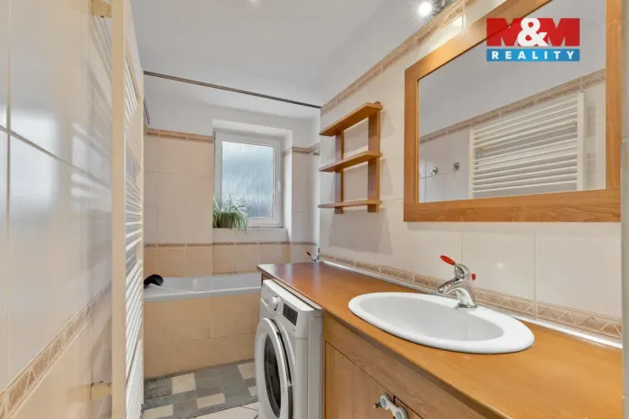 Prodej bytu 3+1, Liberec - Liberec XI-Růžodol I, Ostašovská, 59 m2