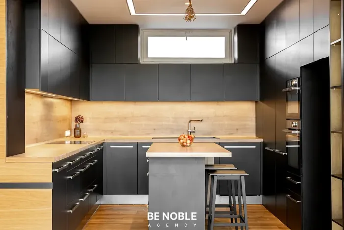 Prodej bytu 6+kk a větší, Praha - Břevnov, Kukulova, 230 m2