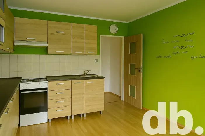 Pronájem bytu 2+1, Karlovy Vary, Stará Kysibelská, 61 m2