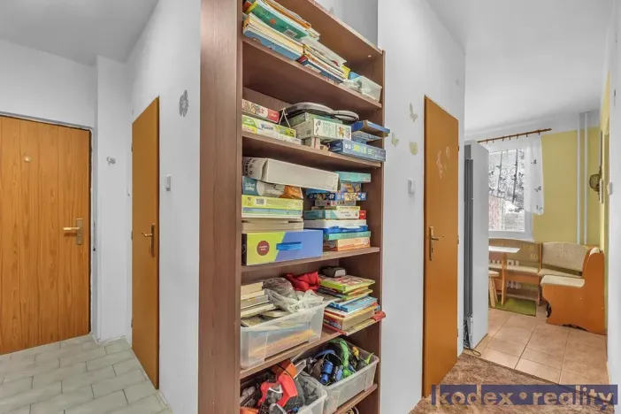 Prodej bytu 3+1, Lázně Bohdaneč, Na Lužci, 62 m2