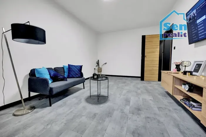 Pronájem bytu 1+1, Karviná, Školská, 38 m2