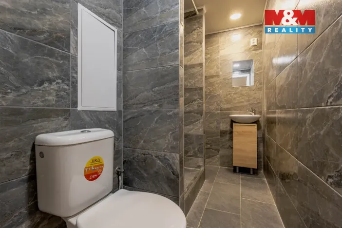 Prodej bytu 2+1, Cvikov - Cvikov II, Sídliště, 60 m2