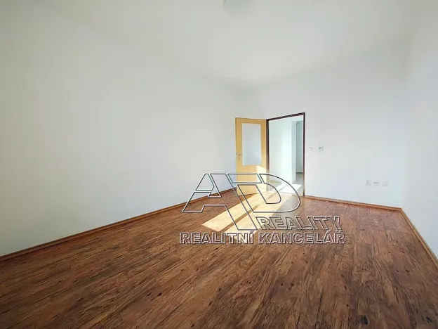 Pronájem bytu 2+1, České Budějovice, 54 m2
