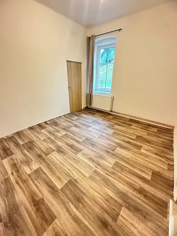 Pronájem bytu 2+1, Liberec, Tanvaldská, 50 m2