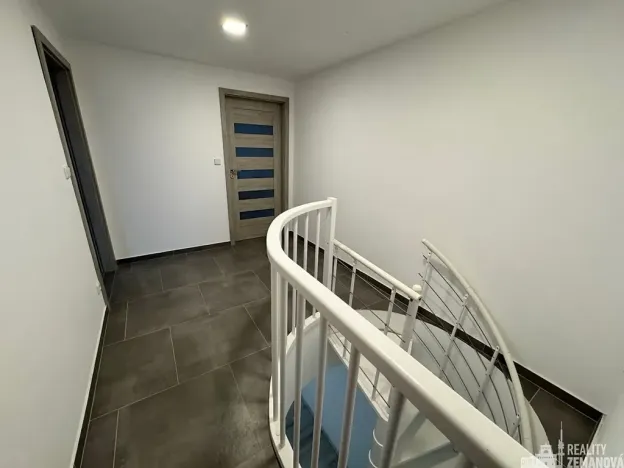 Pronájem bytu 3+kk, Praha - Malá Chuchle, Paroplavební, 78 m2