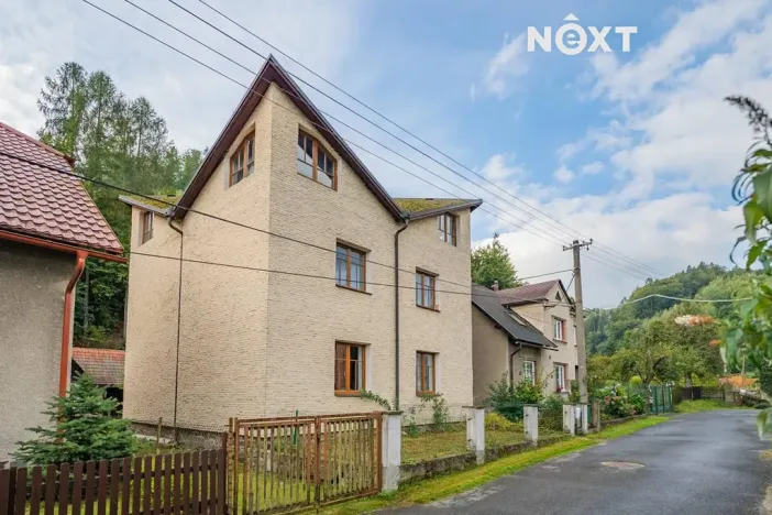 Prodej rodinného domu, Olšany, 219 m2