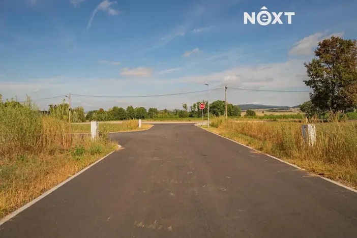 Prodej pozemku pro bydlení, Stavenice, 736 m2