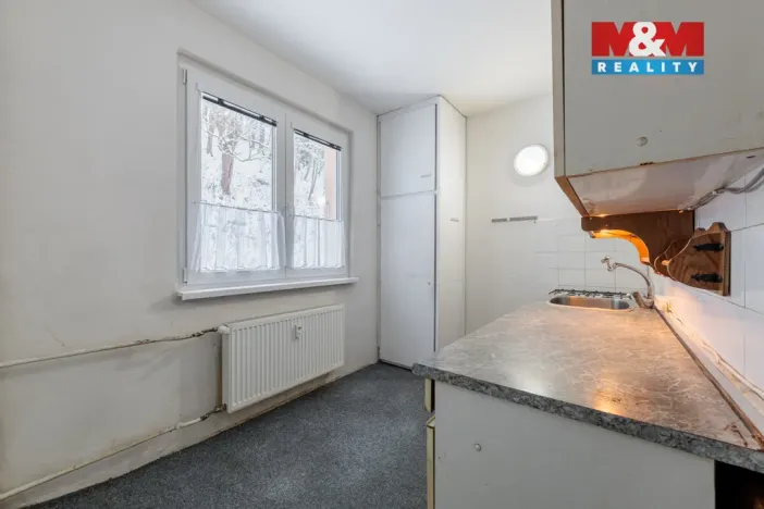 Prodej bytu 1+1, Kraslice, Čs. armády, 35 m2