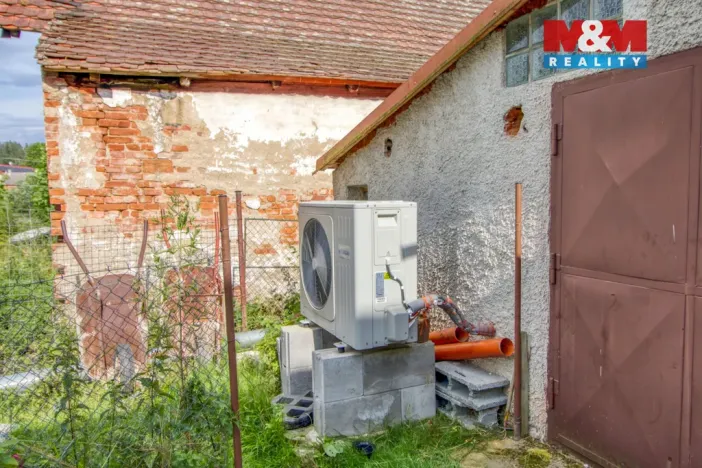 Prodej rodinného domu, Lnáře, 205 m2