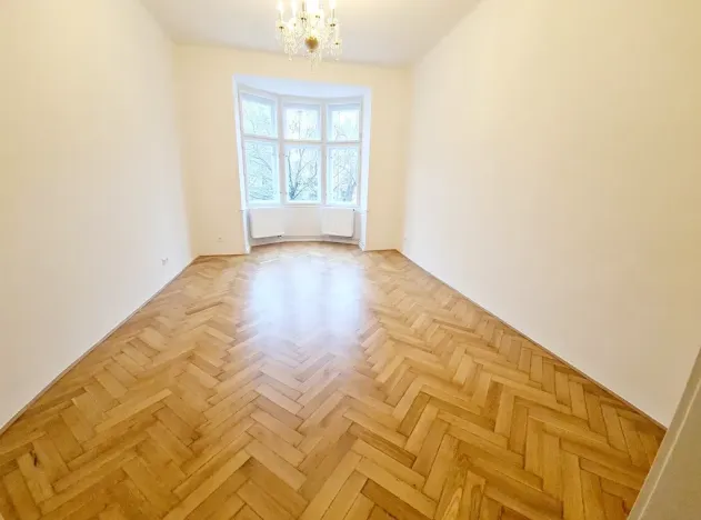 Pronájem bytu 3+1, Praha - Holešovice, Komunardů, 85 m2