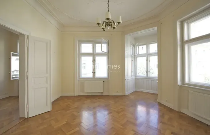 Pronájem bytu 4+1, Praha - Staré Město, Pařížská, 151 m2