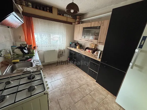 Prodej rodinného domu, Srubec, U Kapličky, 240 m2