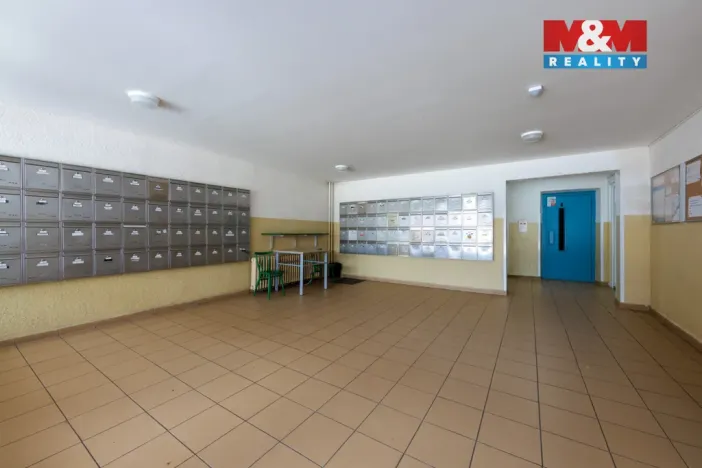 Prodej bytu 2+1, Teplice, Alejní, 46 m2