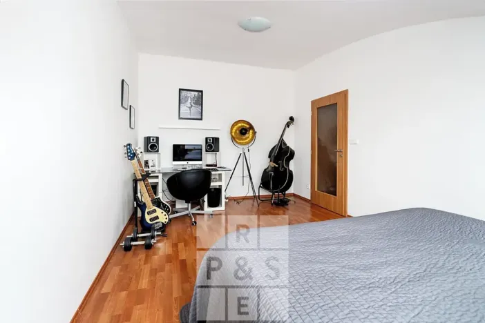 Prodej bytu 2+kk, Praha - Radlice, Na Farkáně III, 60 m2