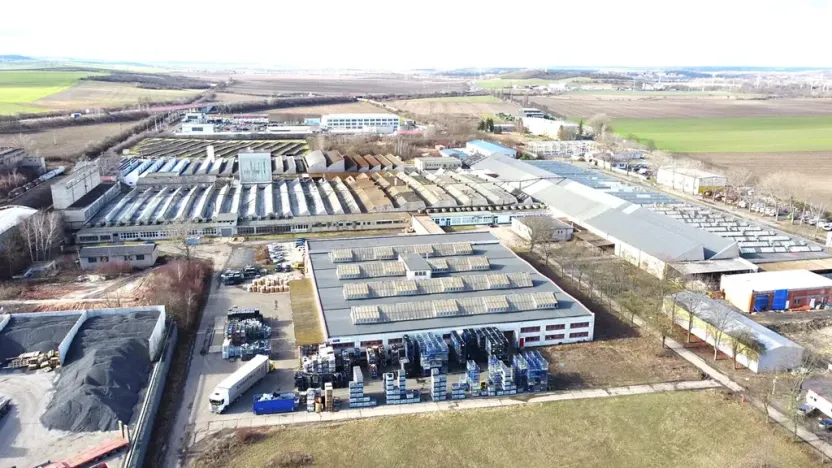 Pronájem skladu, Louny, Postoloprtská, 2200 m2