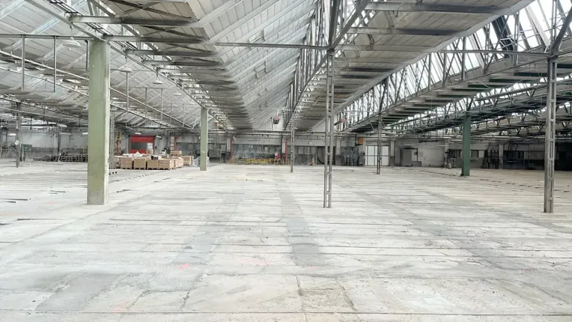 Pronájem skladu, Louny, Postoloprtská, 20000 m2