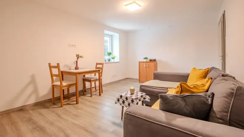 Pronájem bytu 2+kk, Pátek, 80 m2