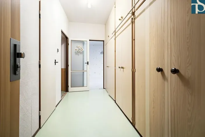 Prodej bytu 2+1, Praha - Vokovice, Kamerunská, 57 m2