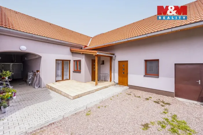 Prodej bytu 3+1, Hradec Králové - Kukleny, Pražská třída, 91 m2