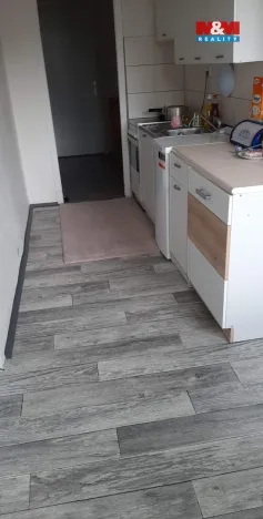 Prodej bytu 3+1, Ústí nad Labem - Mojžíř, Jindřicha Plachty, 78 m2