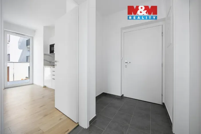 Pronájem bytu 2+kk, Plzeň, Safírová, 45 m2