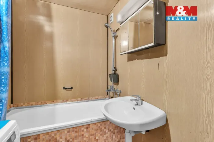 Prodej bytu 3+1, Cerekvice nad Bystřicí, 67 m2