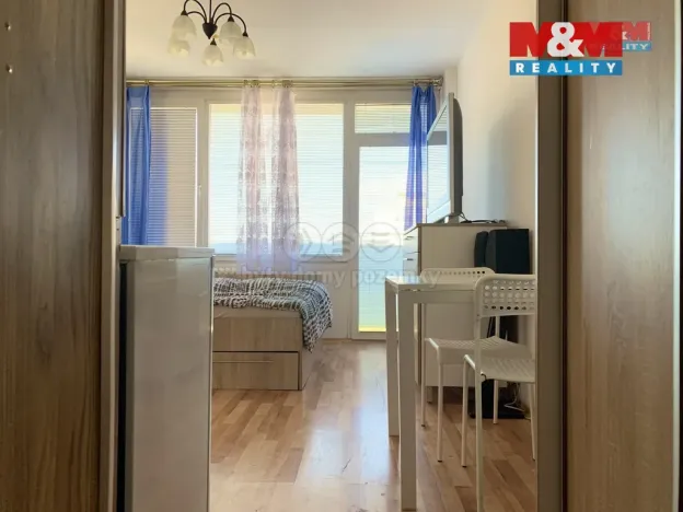 Pronájem bytu 1+kk, Klášterec nad Ohří, Budovatelská, 25 m2