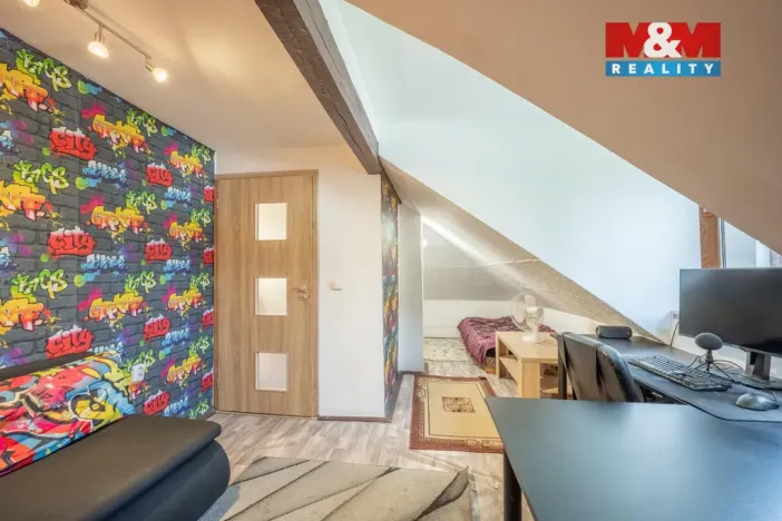 Prodej rodinného domu, Kladno - Dubí, Průmyslová, 180 m2