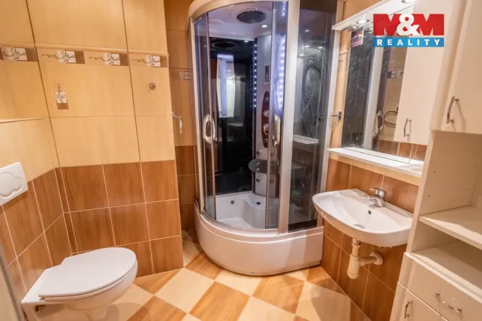 Prodej bytu 1+kk, Kladno - Kročehlavy, Holandská, 33 m2