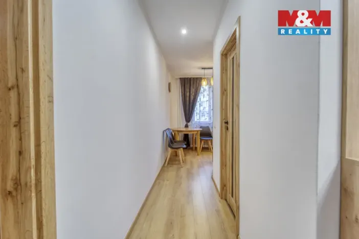 Prodej bytu 2+1, Plzeň - Jižní Předměstí, Skupova, 62 m2