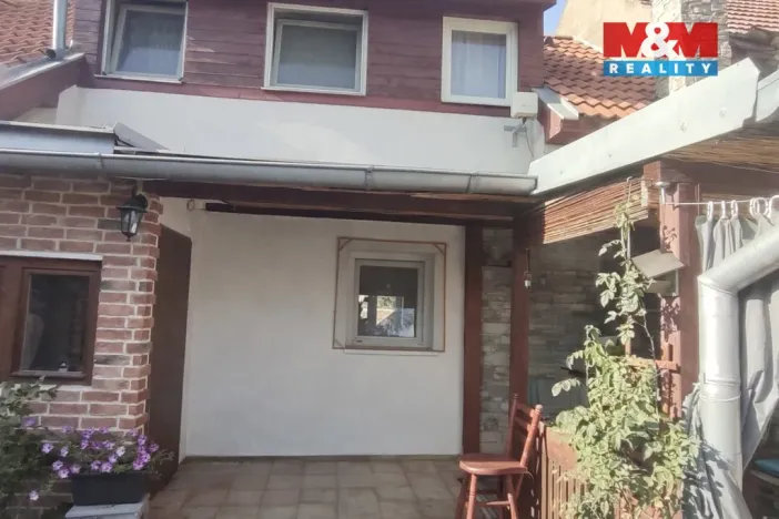 Prodej rodinného domu, Peruc - Černochov, 63 m2